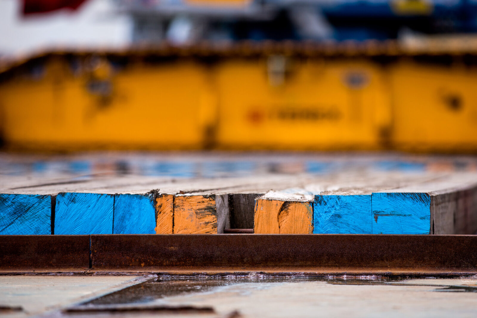 Hire crane bog mats | Timbermats | UK office | Welex Group